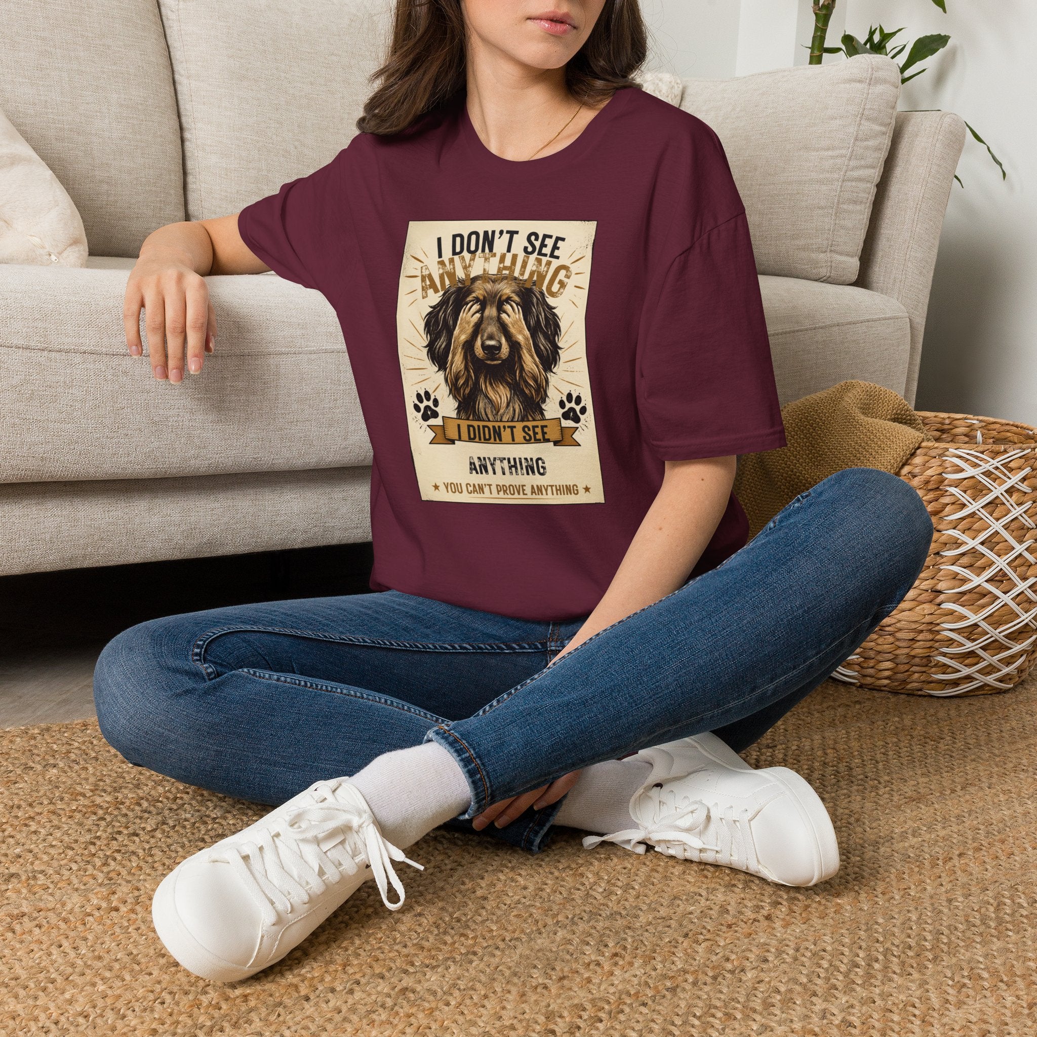 I Don’t See Anything Dachshund T-Shirt — Funny Dog Lover Tee