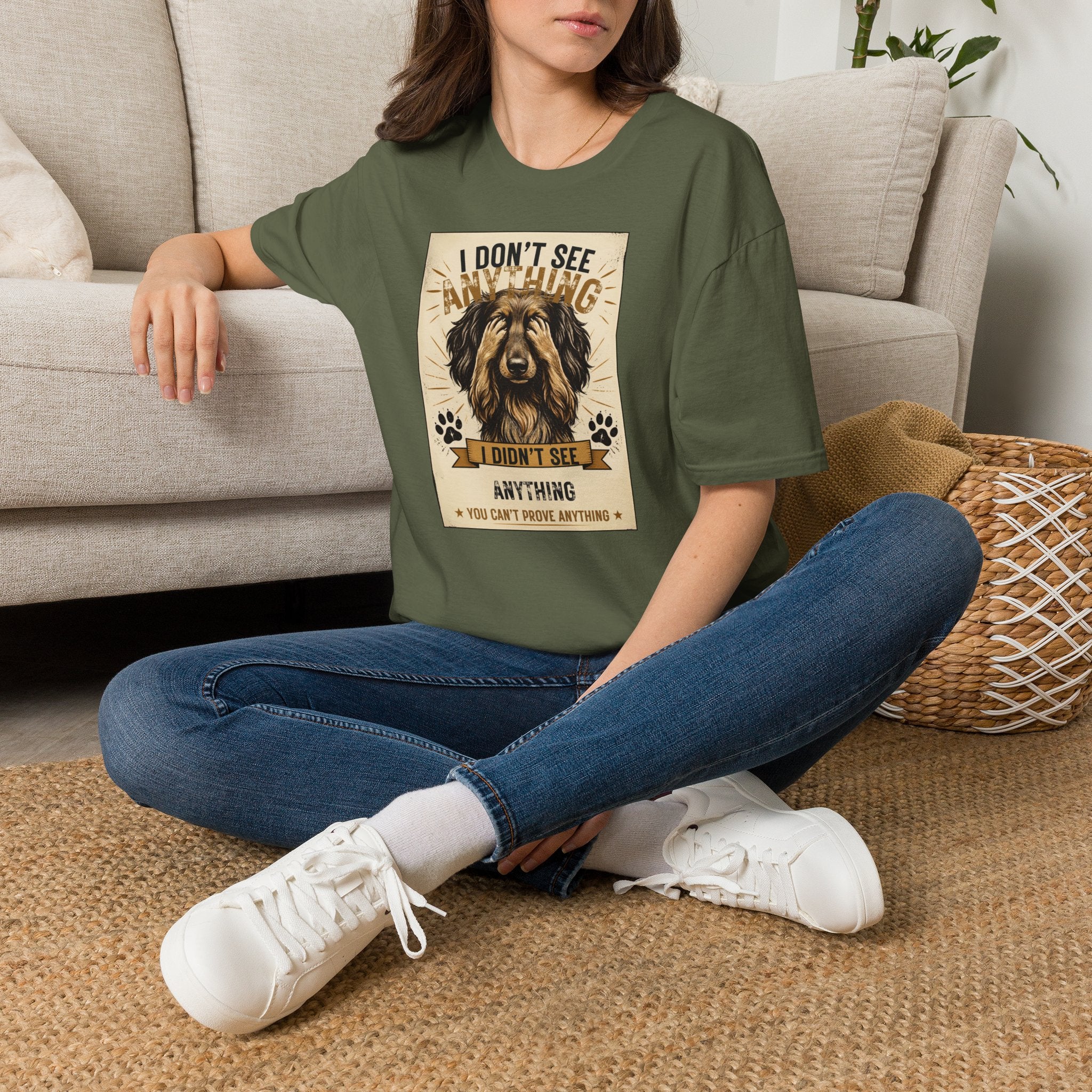 I Don’t See Anything Dachshund T-Shirt — Funny Dog Lover Tee