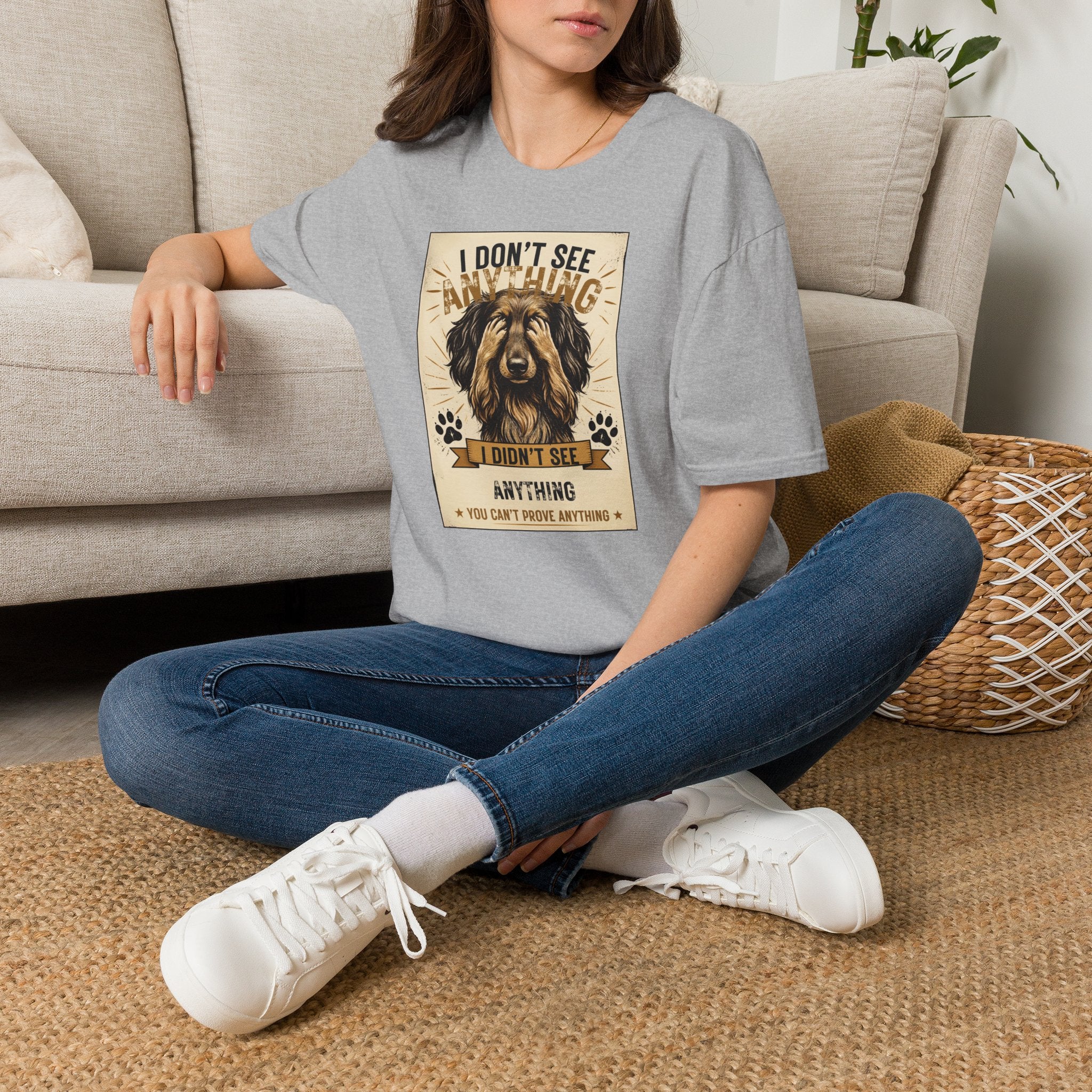 I Don’t See Anything Dachshund T-Shirt — Funny Dog Lover Tee